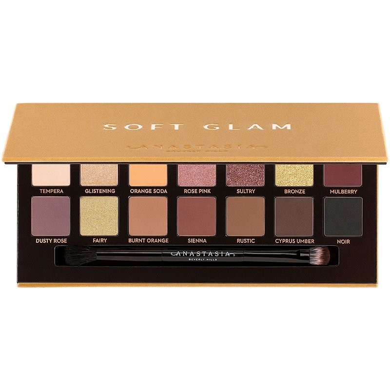 پالت اناستازیامدلsoft glam