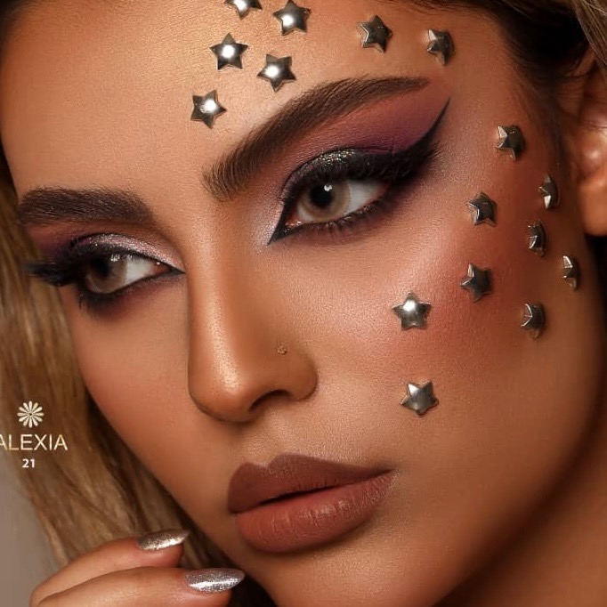 لنز رنگی فصلی آلکسیا ، شماره 21 ALEXIA COLORED CONTACT LENS NUMBER 21